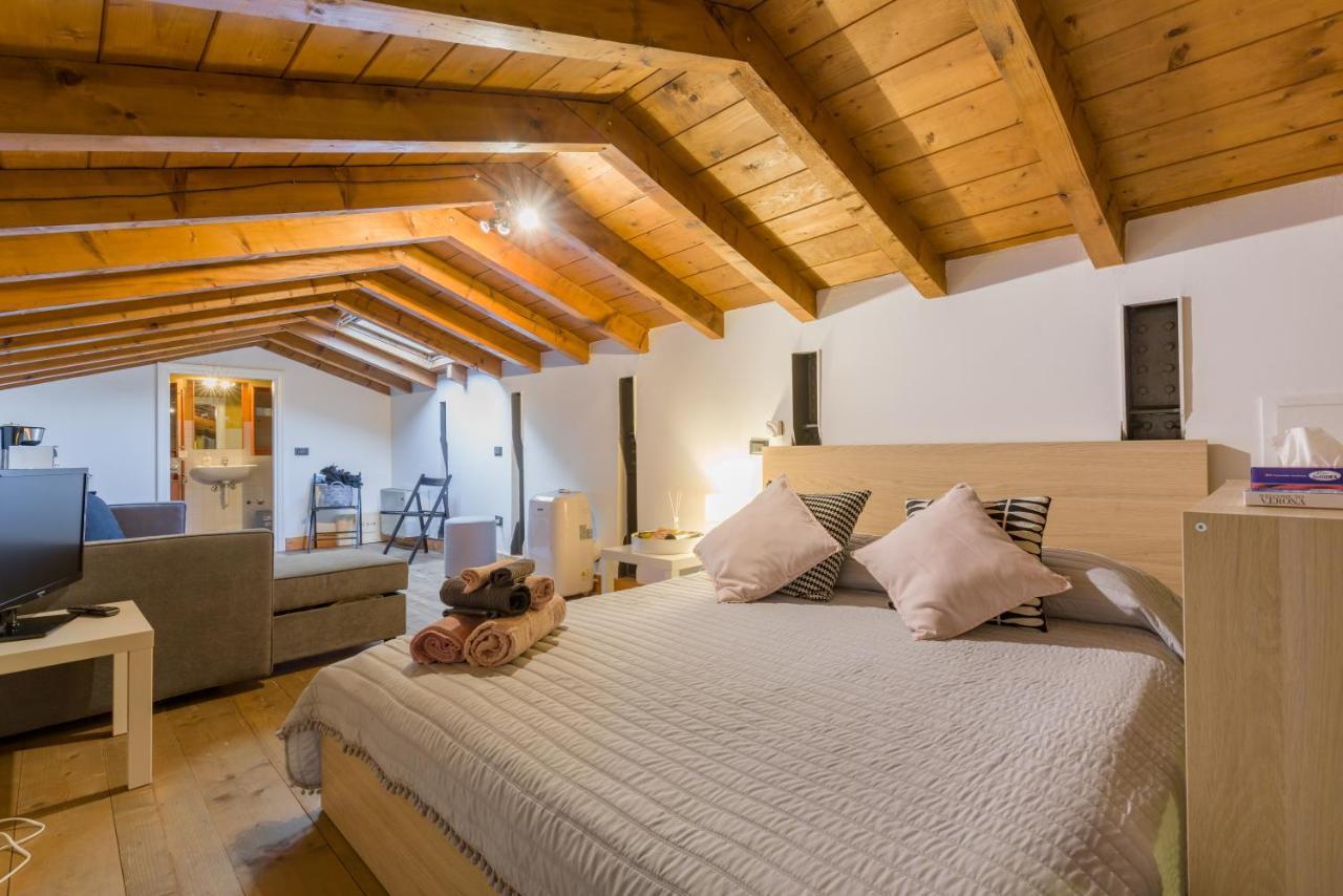 Апартаменты Magnificent Cosy Loft Верона Экстерьер фото