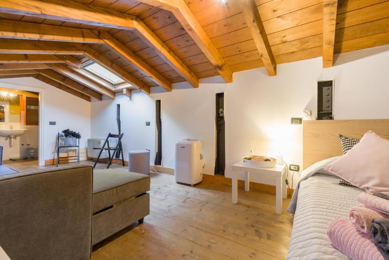 Апартаменты Magnificent Cosy Loft Верона Экстерьер фото